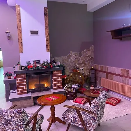 Villa Manevi *