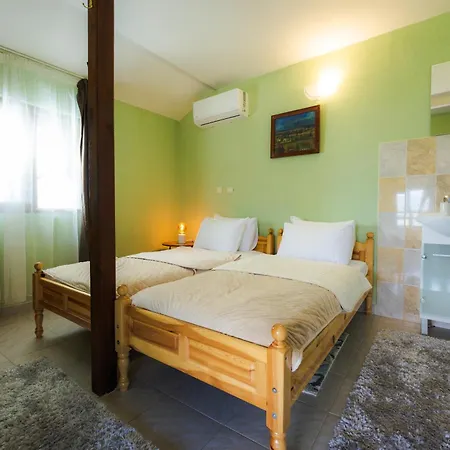 Manevi Villa *