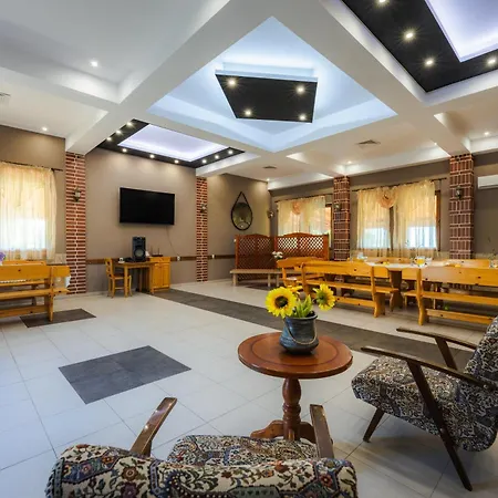 Villa Manevi *