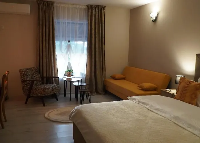 Vilă Manevi Yavornitsa